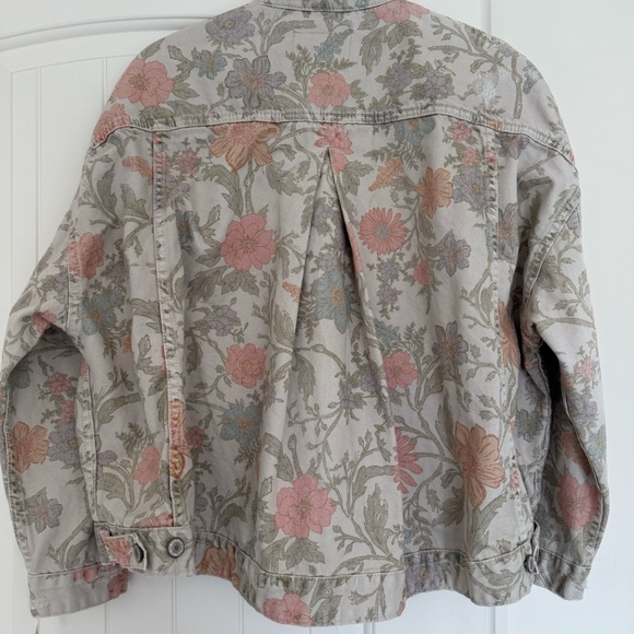 Free People We The Free Opal Swing Denim Jacket Ivory Floral-NWT - Picture 9 of 9